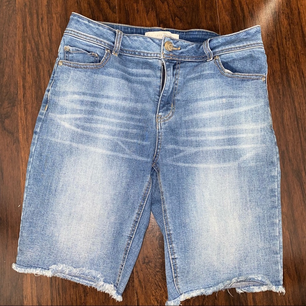 Womens bermuda Jean shorts
